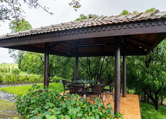 Redhomex Lake View-Villa 5Bhk Prime All Meals Included Igatpuri